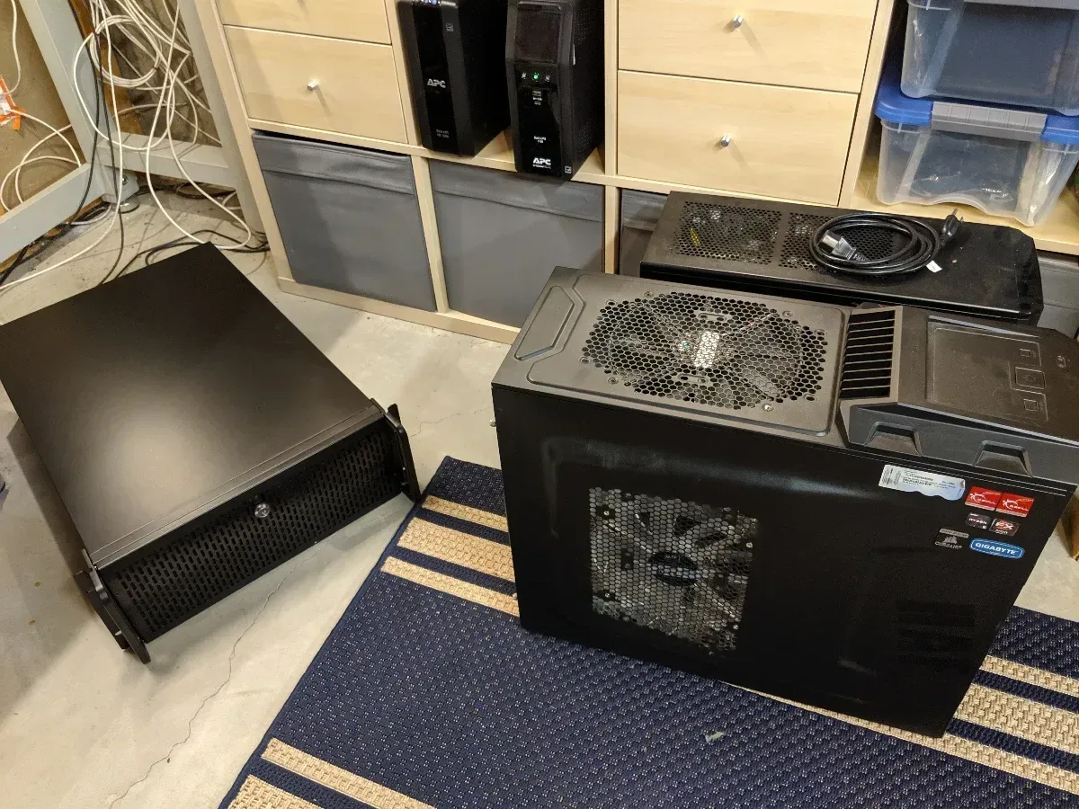 Rackmount server chassis and tower workstation prepared for the next upgrade.
